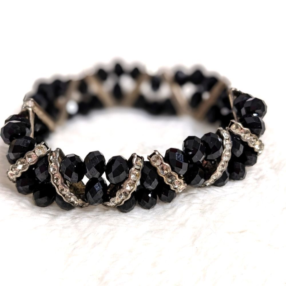 Vintage Black Crystal Bead Stretchy Bracelet with Rhinestone Accents - Picture 5 of 16